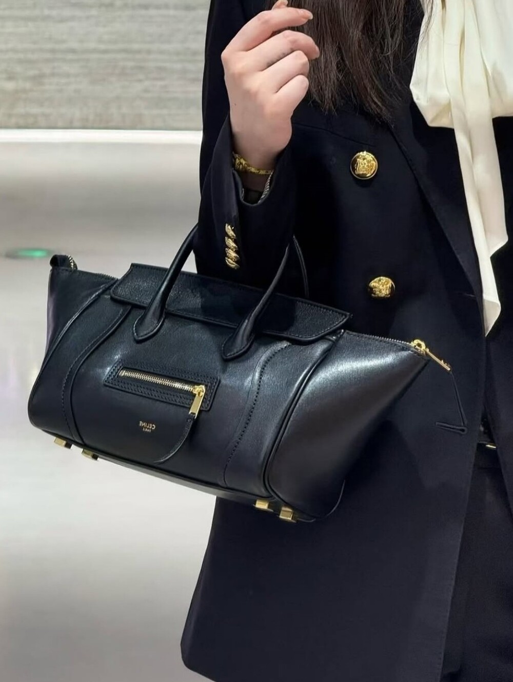 Brand NEW!! CELINE LITTLE LUGGAGE IN GRAINED CALFSKIN Black MSRP $3990 USD W/COA - Picture 12 of 16